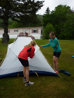 Concours de montage de tentes